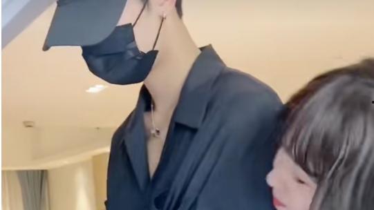 网红林锡,网红界的璀璨新星，揭秘他的爆红之路