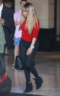 麻辣鸡明星,辣味十足，音乐界的麻辣女王