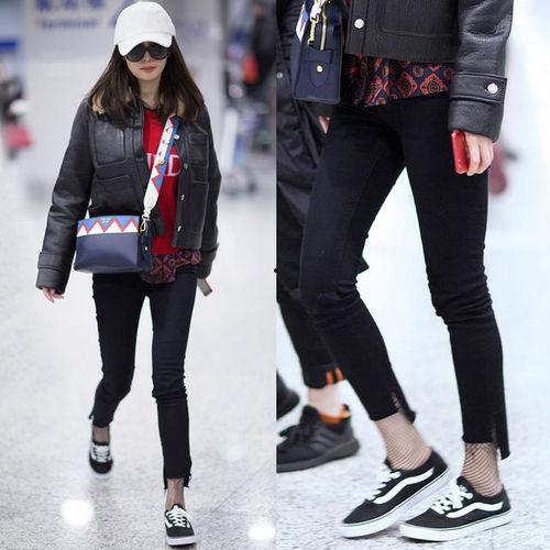 小脚牛仔裤明星同款,潮流时尚必备单品