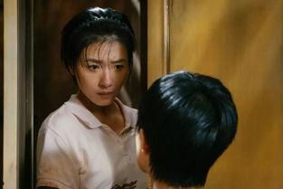 哪些明星玩最右,揭秘哪些明星在“最右”玩得风生水起